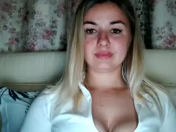 Chaturbate Live Sex Cam of love_dom_meg