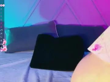 Chaturbate Live Sex Cam of emmajohnss