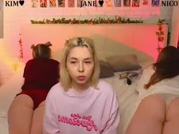Chaturbate Live Sex Cam of _ramune_