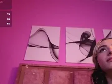 Chaturbate Live Sex of samantaa_liov