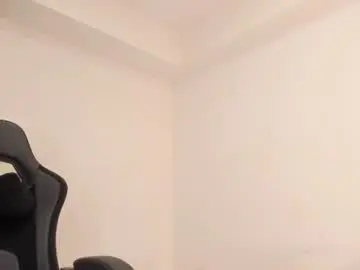 Chaturbate Best live sex cam show of skinnyy__016__