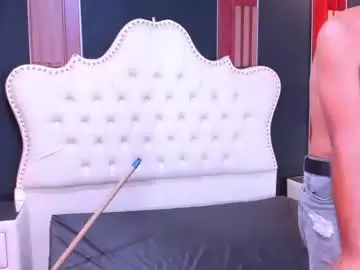 Chaturbate Live Sex Cam of ashelyandalex
