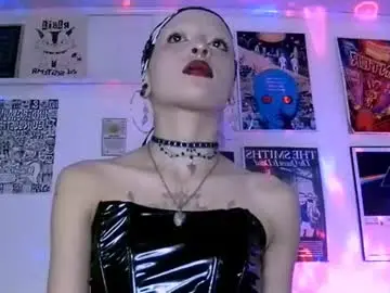 Chaturbate Sex Cam of plutonbluemoon_999