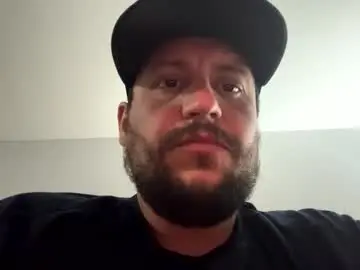 Chaturbate Live Sex Cam of squirrlycock1