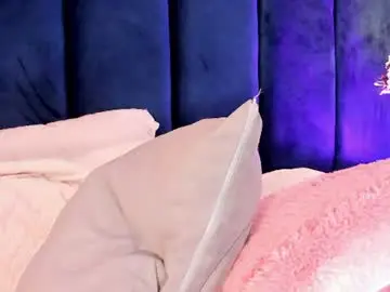 Chaturbate Free Porn Cam of krystalwoodss