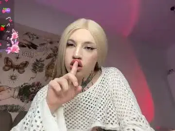 Chaturbate Watch Live Sex Cams of chloevesper