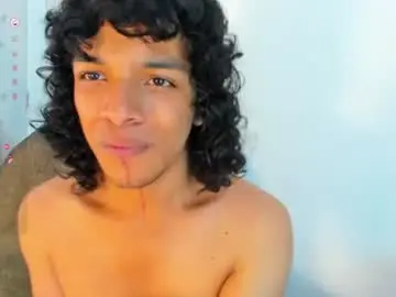 Chaturbate Nude Webcam of lucas_cruz1
