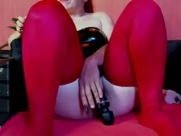 Chaturbate Free Porn Cam of milf_sikiu
