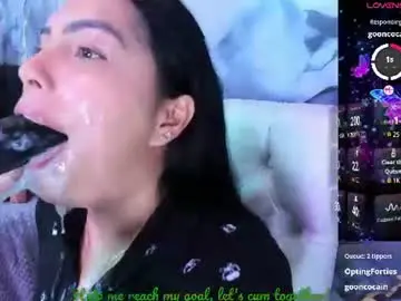 Chaturbate Live Porn of evelinn_belen