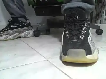 Chaturbate Adult Webcams of srfindomfeet_