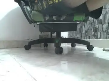 Chaturbate Sex Chat of srfindomfeet_