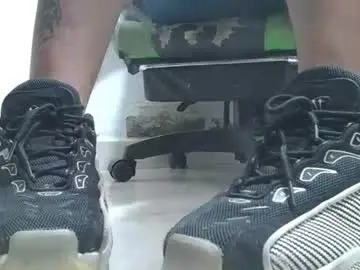 Chaturbate Sex Cam of srfindomfeet_