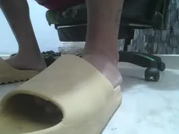 Chaturbate Adult Video Chat of srfindomfeet_