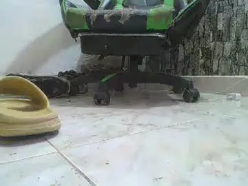 Chaturbate Sex Chat of srfindomfeet_