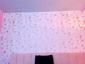 Chaturbate Live Sex Cam of halleylorens