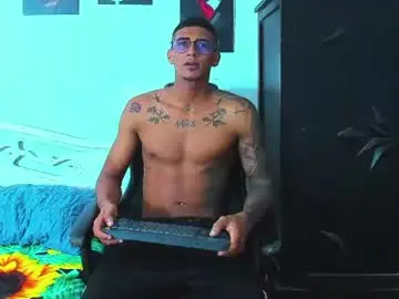 Chaturbate Sex Cam of oliver_smith_2