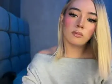 Chaturbate Live Sex of trexie_fucks15