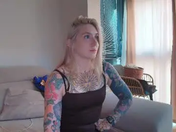 Chaturbate Free Live Porn of tattoobbgirl