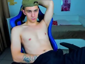 Chaturbate Nude Webcam of frank_mooree
