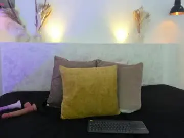 Chaturbate Sex Cam of jazmin_flores1