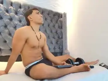 Chaturbate Adult Webcam of marco_smith2
