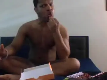 Chaturbate Sex Cam of tevinbankz