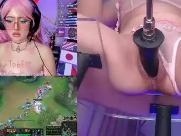 Chaturbate Watch Live Sex Cams of vivicute_