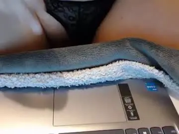 Chaturbate Live Porn of lottie_bee