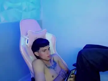 Chaturbate Sex Chat of aaa_white