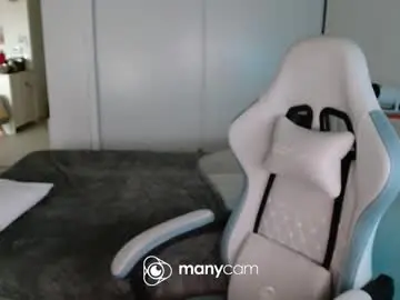 Chaturbate Live Sex Cam of mrdr000