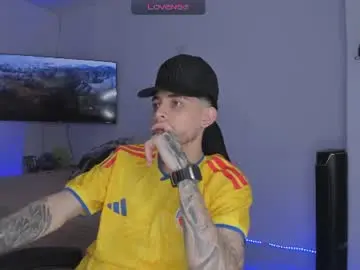 Chaturbate Watch Live Sex Cams of estivenvel