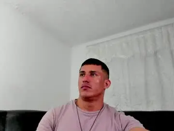 Chaturbate Live Porn of muscle_man07