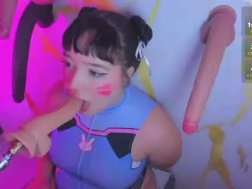 Chaturbate Free Porn Cam of hinata_dolly