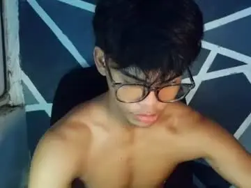 Chaturbate Adult Video Chat of yourboycumrain