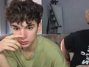 Chaturbate Free Porn Cam of em_chipsi