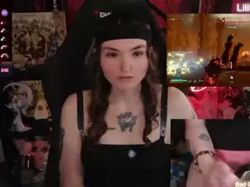 Chaturbate Best live sex cam show of lilithara666