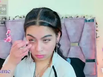 Chaturbate Adult Video Chat of iris_mandarinne