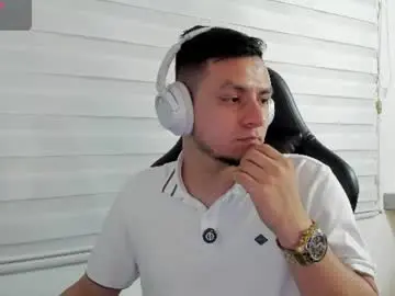 Chaturbate Live Porn of rick_diesel