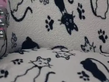 Chaturbate Free Live Porn of glossybabe_