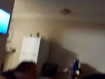Chaturbate Live Sex Cam of myhoneybadger