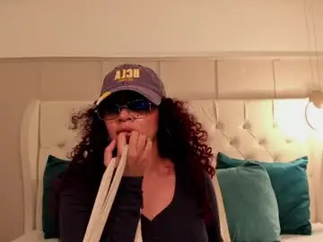Chaturbate Adult Video Chat of amanda_rios