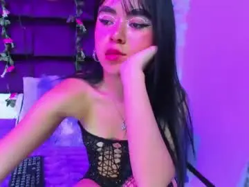 Chaturbate Live Sex Cam of lexy_petite_