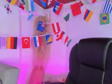 Chaturbate Best live sex cam show of amelie_wine_