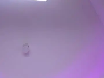 Chaturbate Live Sex of ambarbrownn_