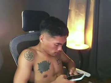 Chaturbate Live Porn of naughtyfuck_boy
