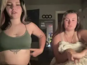 Chaturbate Live Sex Cam of rileycooperrr