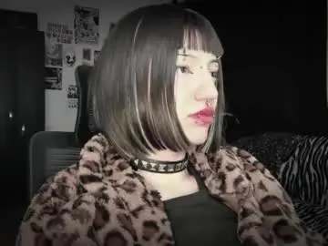 Chaturbate Live Sex Cam of roxy_toxic