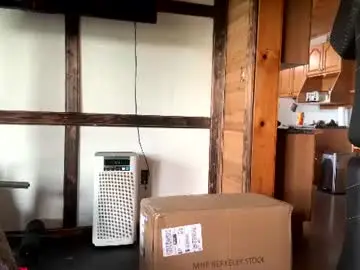 Chaturbate Live Sex Cam of sillydillynewfie