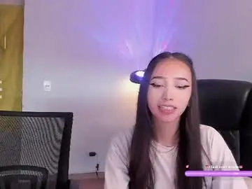 Chaturbate Live Sex of mikeyvioleta