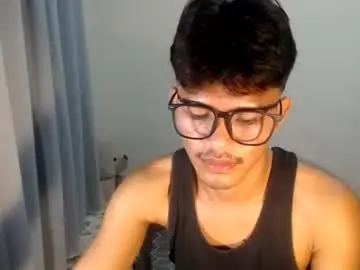 Chaturbate Live Sex Cam of naughtyjosh_